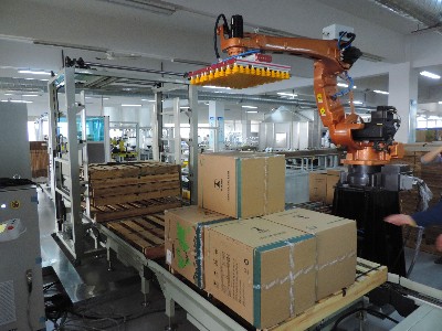 立柱式碼垛機(jī)機(jī)器人在自動(dòng)化倉(cāng)庫(kù)里有什么作用？